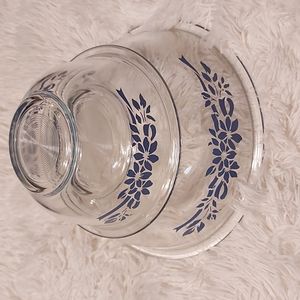 VINTAGE PYREX MIXING BOWLS